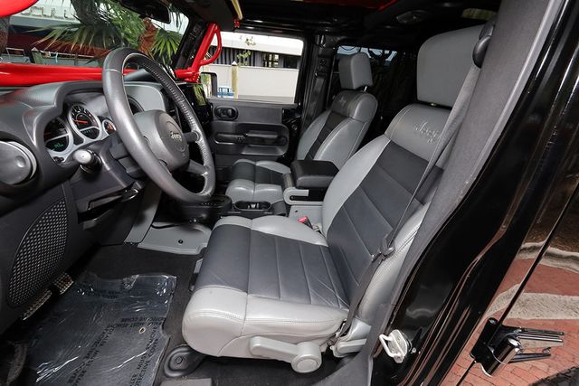 2010 Jeep Wrangler Unlimited 4WD 4dr Rubicon - 23005868 - 5