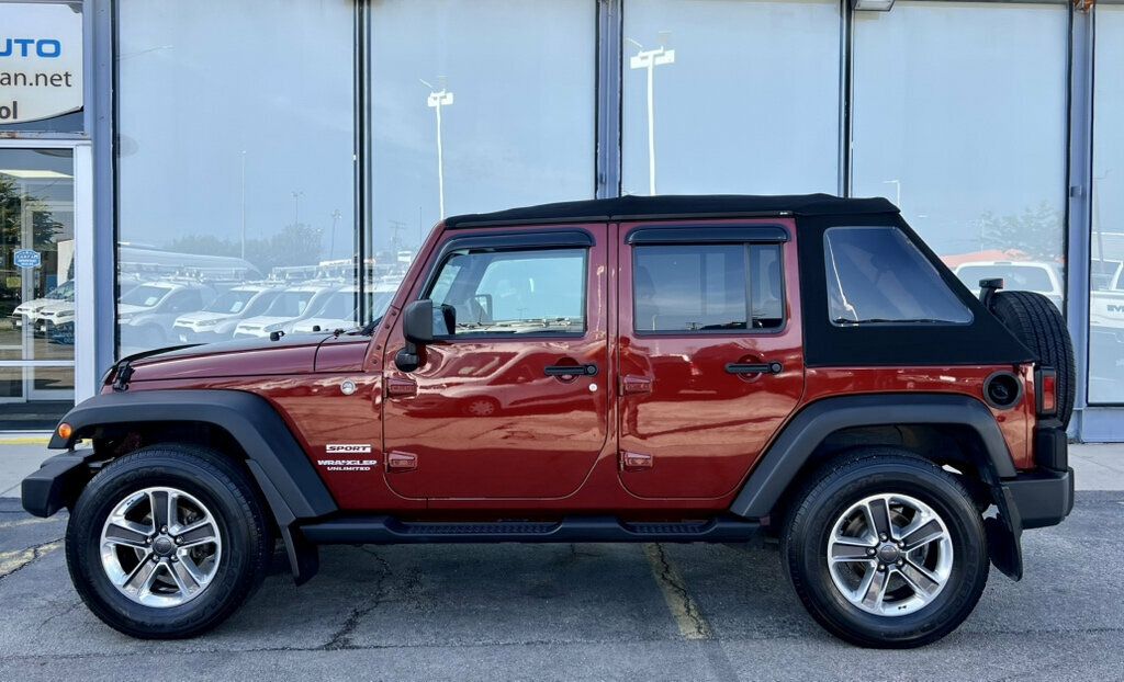 2010 Jeep Wrangler Unlimited 4WD 4dr Sport - 23045874 - 1