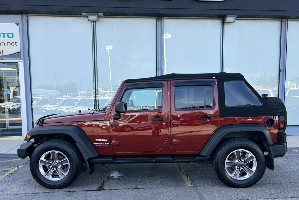 2010 Jeep Wrangler Unlimited 4WD 4dr Sport - 23045874 - 19