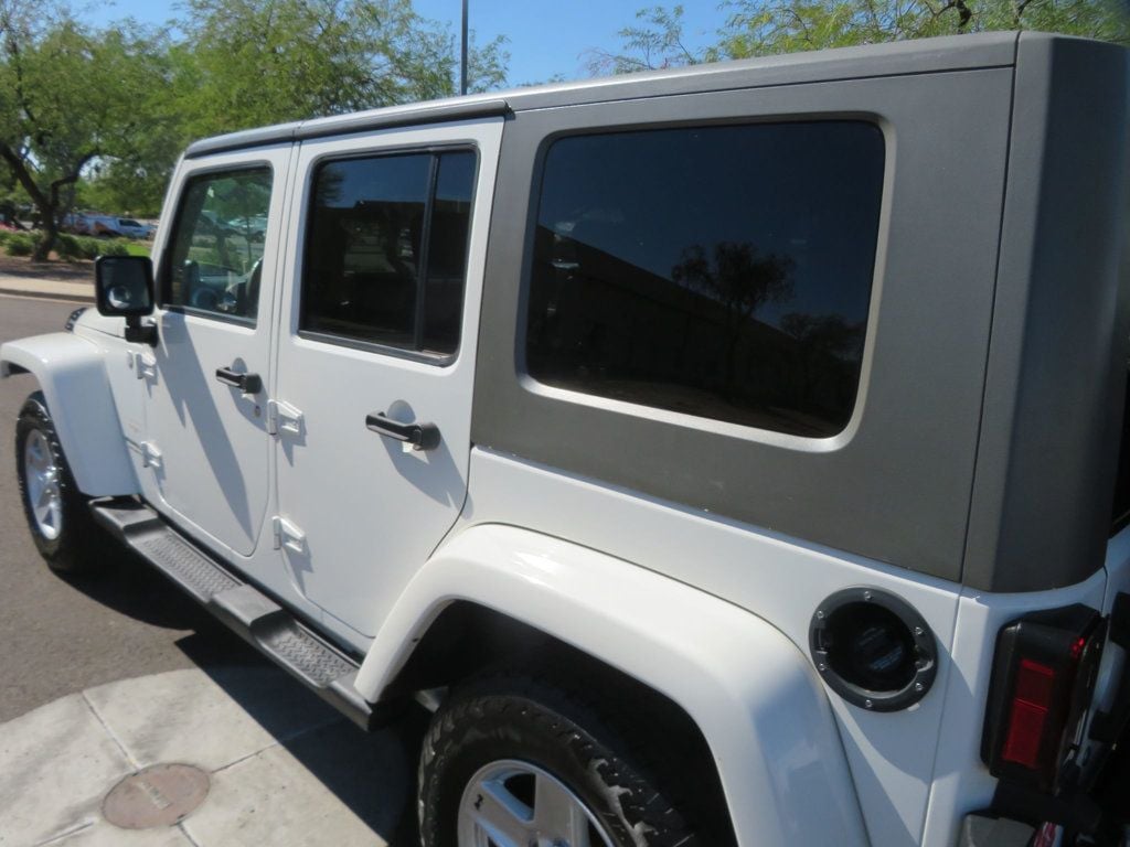 2010 Jeep Wrangler Unlimited 4X4 SAHARA EXTRA CLEAN HARD TOP 25 SERVICE RECORD  - 22636689 - 6