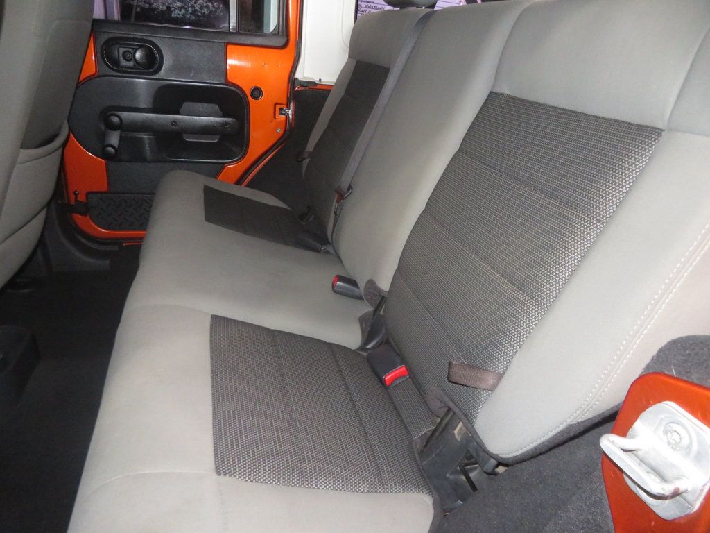 2010 Jeep Wrangler Unlimited UNLIMITED SPORT 1OWNER AZ JEEP EXTAR CLEAN GREAT COLOR  - 22998588 - 25