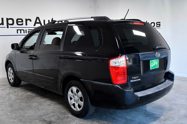 2010 Kia Sedona LX - 22255944 - 5