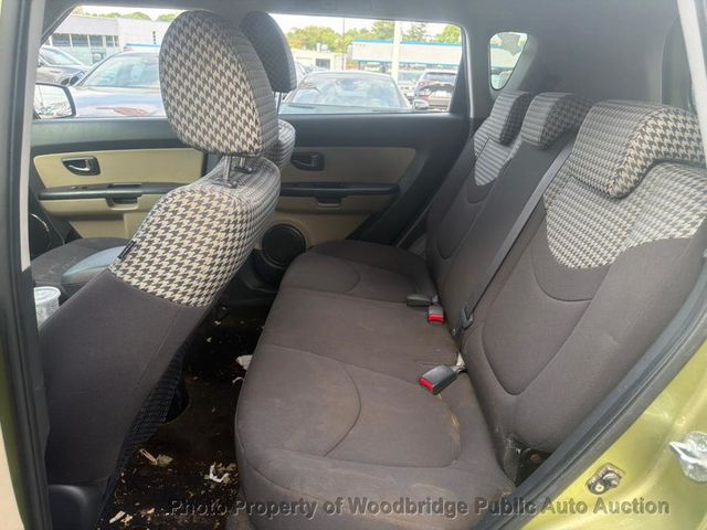 2010 Kia Soul GL - 23026909 - 10
