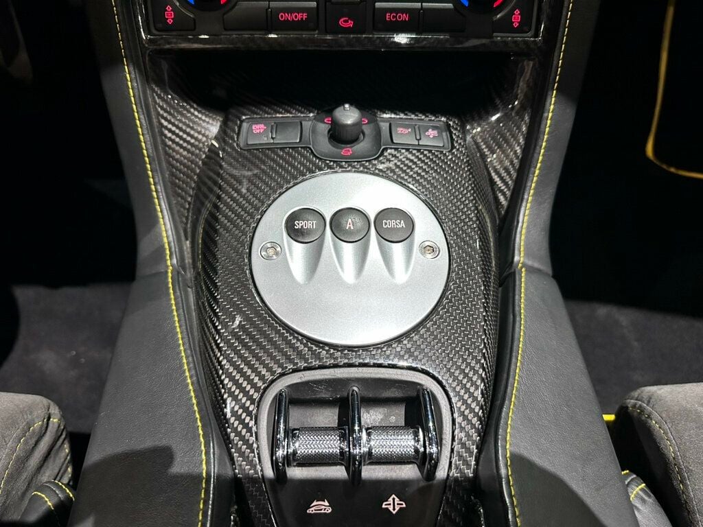 2010 Lamborghini Gallardo LP560/Spyder/PowerHtdSeats/FrontLift/Bluetooth/MatteBlackWrap - 23050039 - 19