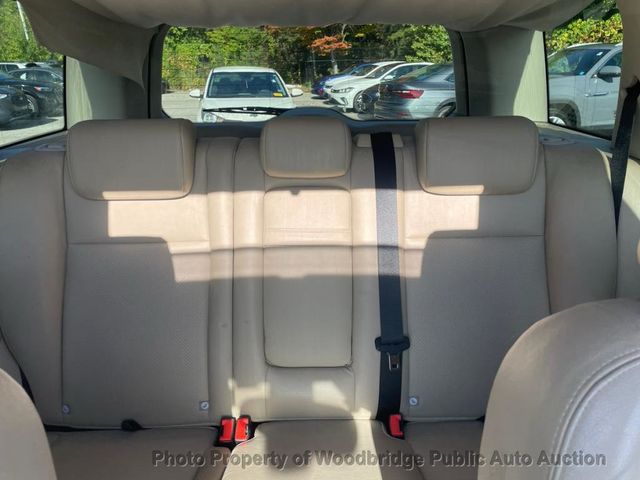 2010 Land Rover LR2 AWD 4dr HSE - 23093237 - 9
