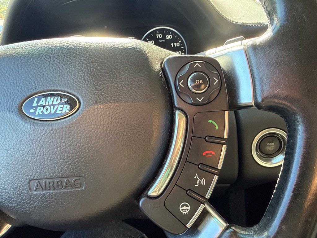 2010 Land Rover Range Rover 4WD 4dr HSE LUX - 23091549 - 13