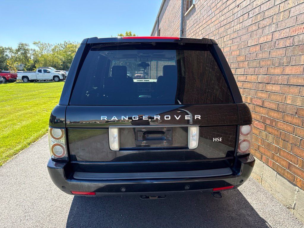 2010 Land Rover Range Rover 4WD 4dr HSE LUX - 23091549 - 5