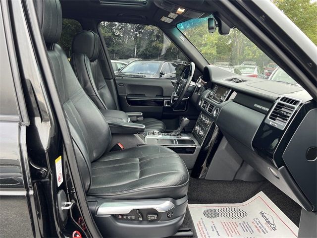 2010 Land Rover Range Rover HSE photo 21