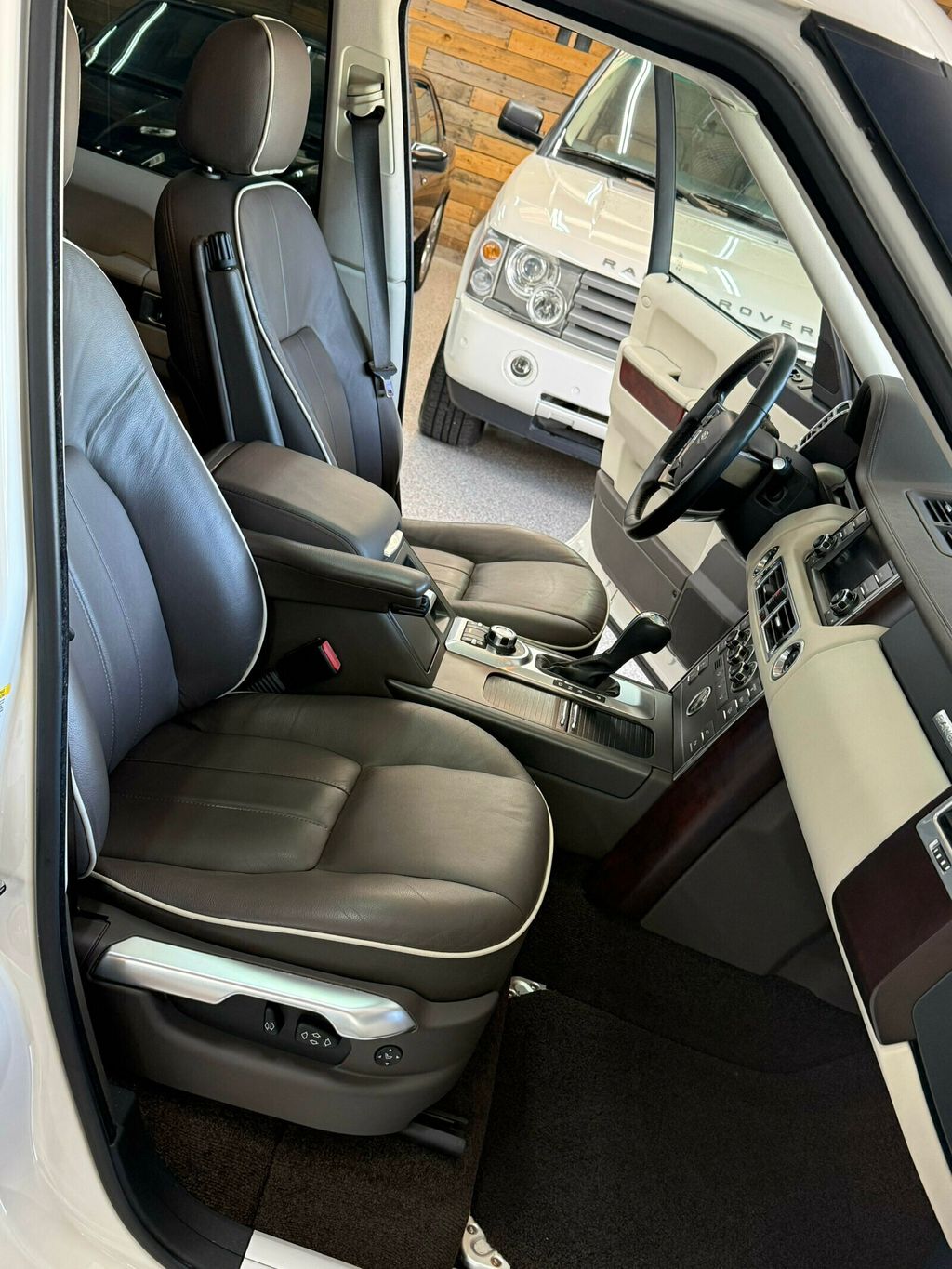 2010 Land Rover Range Rover HSE, Only 78,000 Miles, Alaska White, Arabica Brown Leather - 23036904 - 22