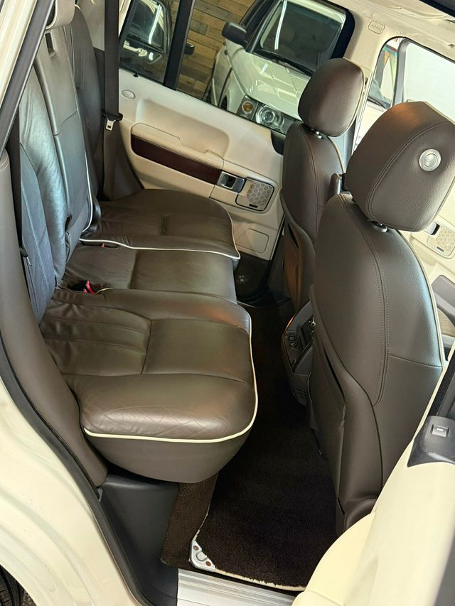 2010 Land Rover Range Rover HSE, Only 78,000 Miles, Alaska White, Arabica Brown Leather - 23036904 - 29