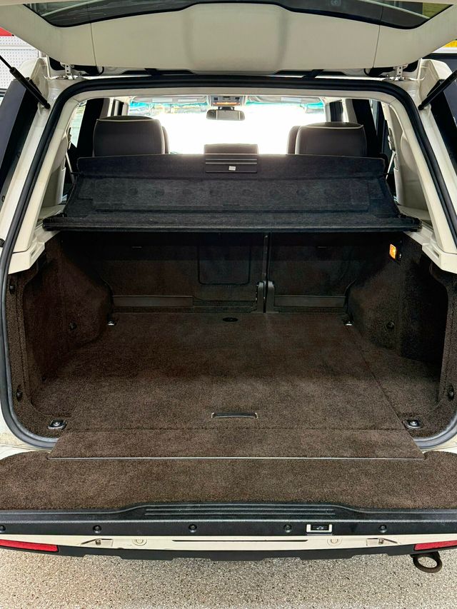 2010 Land Rover Range Rover HSE, Only 78,000 Miles, Alaska White, Arabica Brown Leather - 23036904 - 34