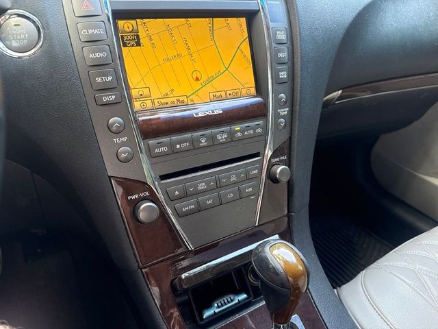 2010 Lexus ES 350 4dr Sedan - 23047086 - 13