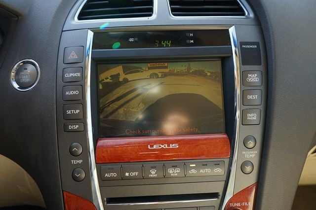 2010 Lexus ES 350 4dr Sedan - 22936819 - 9