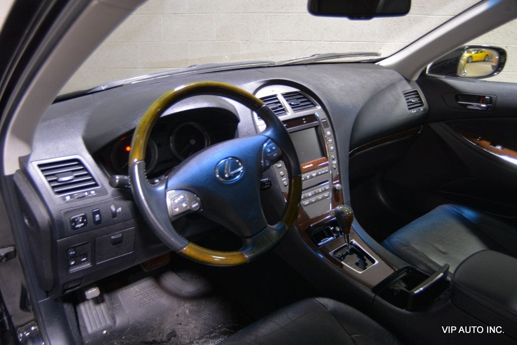 2010 Lexus ES 350 4dr Sedan - 22695861 - 18