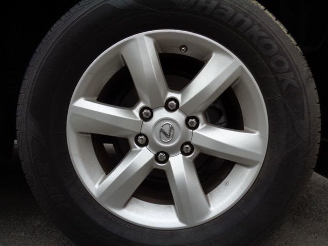 2010 Lexus GX 460 4WD w/Navigation - 17135913 - 9