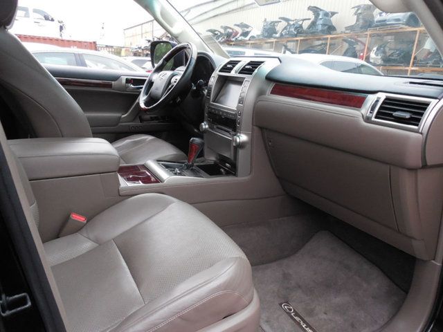 2010 Lexus GX 460 4WD w/Navigation - 17135913 - 11