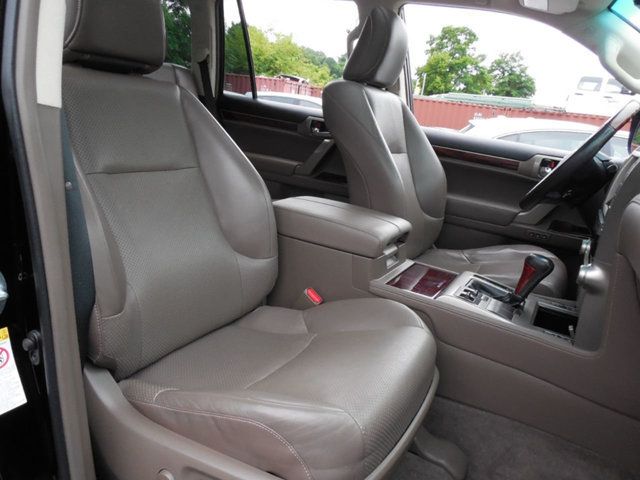 2010 Lexus GX 460 4WD w/Navigation - 17135913 - 12