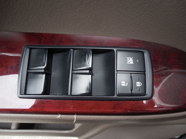 2010 Lexus GX 460 4WD w/Navigation - 17135913 - 22