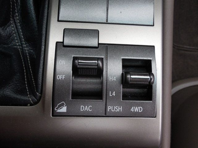 2010 Lexus GX 460 4WD w/Navigation - 17135913 - 27