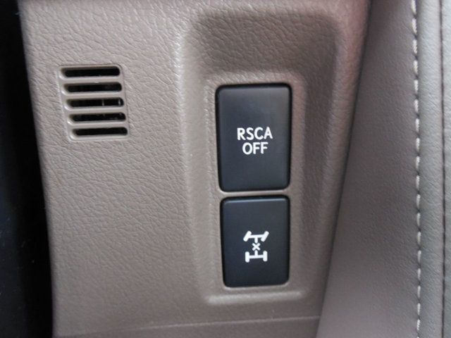 2010 Lexus GX 460 4WD w/Navigation - 17135913 - 32