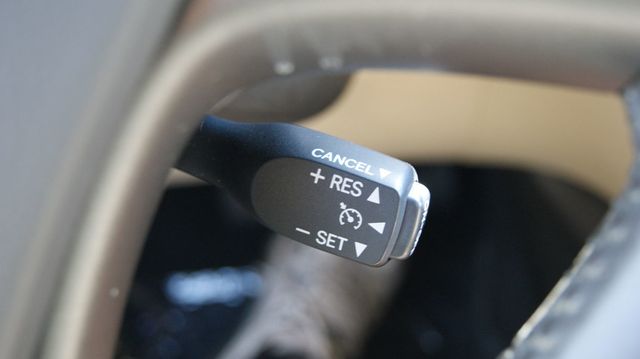 2010 Lexus HS 250h 3 MONTH WARRANTY , JUST SERVICED , VERY CLEAN INSIDE AND OUT  - 23032666 - 14