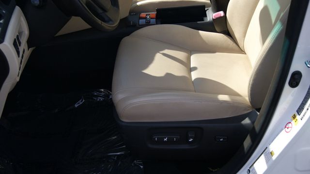 2010 Lexus HS 250h 3 MONTH WARRANTY , JUST SERVICED , VERY CLEAN INSIDE AND OUT  - 23032666 - 23