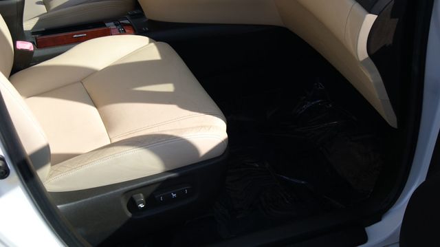 2010 Lexus HS 250h 3 MONTH WARRANTY , JUST SERVICED , VERY CLEAN INSIDE AND OUT  - 23032666 - 39