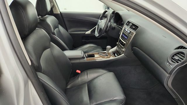 2010 Lexus IS 250 4dr Sport Sedan Automatic AWD - 22947937 - 23