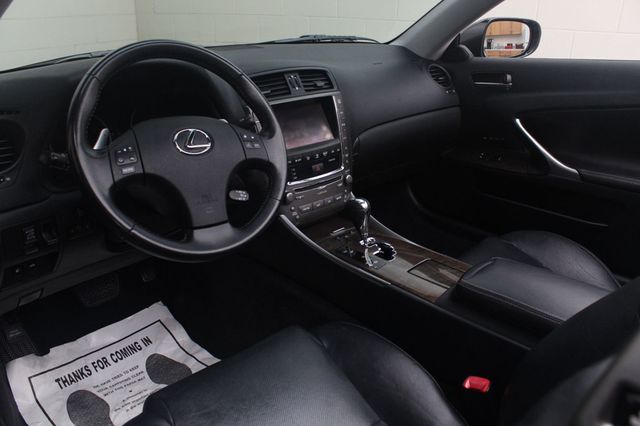 2010 Lexus IS 250C 2dr Convertible Automatic - 23059154 - 4