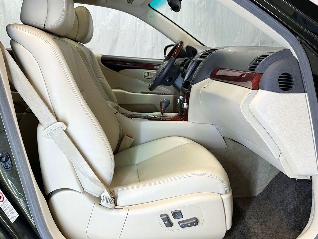2010 Lexus LS 460 4dr Sedan AWD - 23065900 - 22
