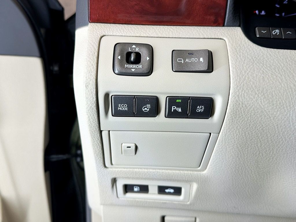 2010 Lexus LS 460 4dr Sedan AWD - 23065900 - 28