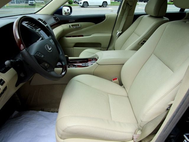 2010 Lexus LS 460 4dr Sedan AWD - 23063453 - 12