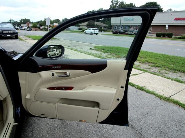 2010 Lexus LS 460 4dr Sedan AWD - 23063453 - 31