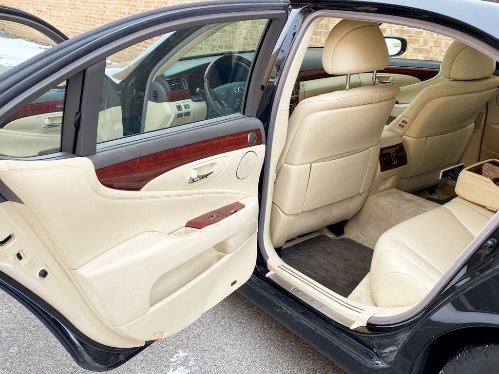 2010 Lexus LS 460 4dr Sedan L AWD - 22965611 - 12