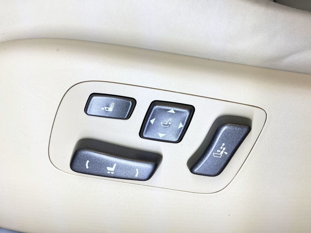 2010 Lexus LS 460 4dr Sedan L AWD - 22965611 - 19