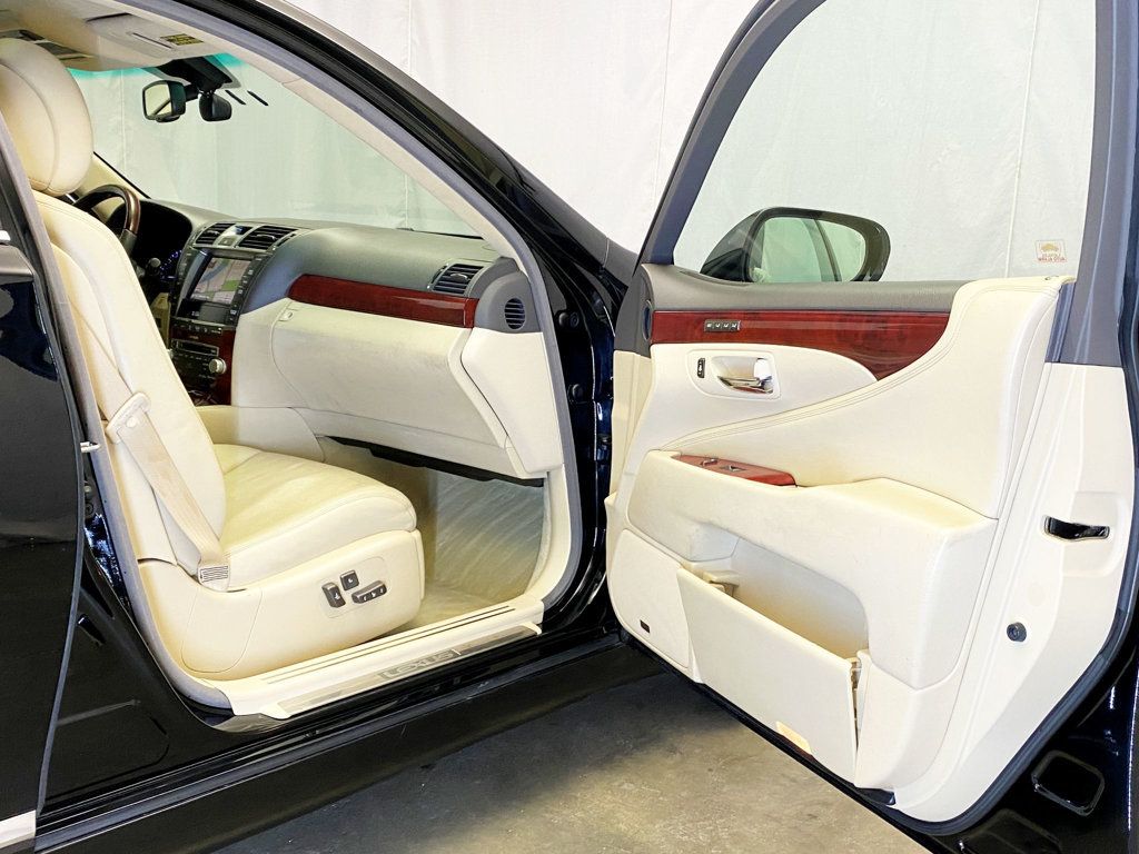 2010 Lexus LS 460 4dr Sedan L AWD - 22965611 - 42