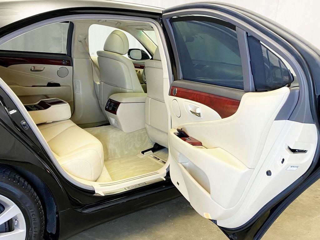 2010 Lexus LS 460 4dr Sedan L AWD - 22965611 - 48