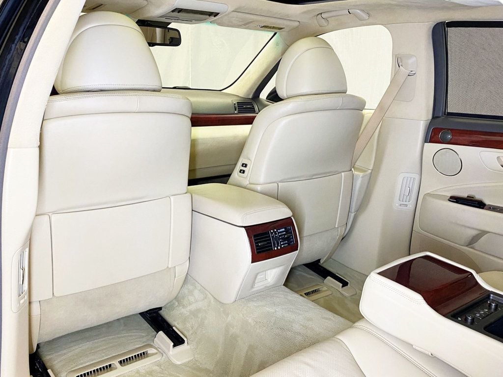 2010 Lexus LS 460 4dr Sedan L AWD - 22965611 - 56