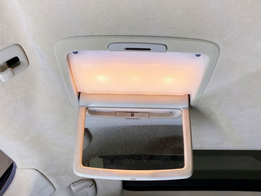 2010 Lexus LS 460 4dr Sedan L AWD - 22965611 - 61