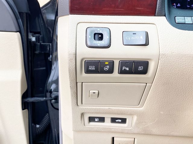 2010 Lexus LS 460 4dr Sedan L AWD - 22965611 - 7