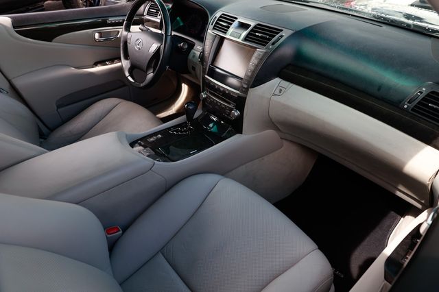 2010 Lexus LS 460 4dr Sedan RWD - 22912100 - 17
