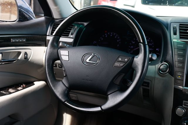 2010 Lexus LS 460 4dr Sedan RWD - 22912100 - 30