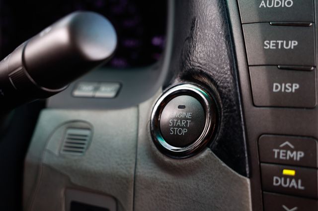 2010 Lexus LS 460 4dr Sedan RWD - 22912100 - 32