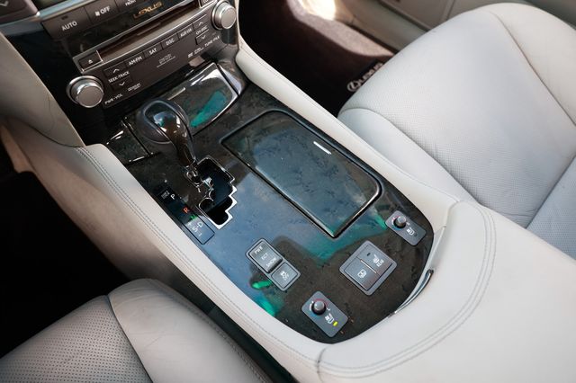 2010 Lexus LS 460 4dr Sedan RWD - 22912100 - 41