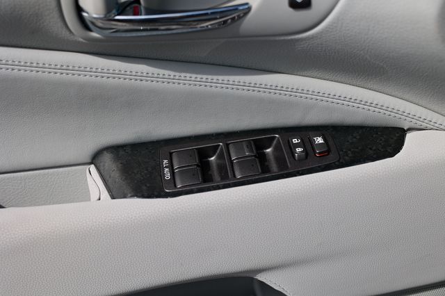 2010 Lexus LS 460 4dr Sedan RWD - 22912100 - 48