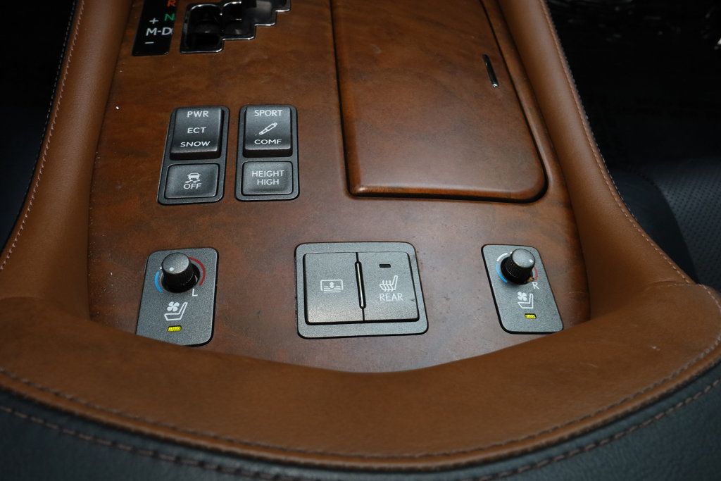 2010 Lexus LS 460 4dr Sedan RWD - 22908712 - 52