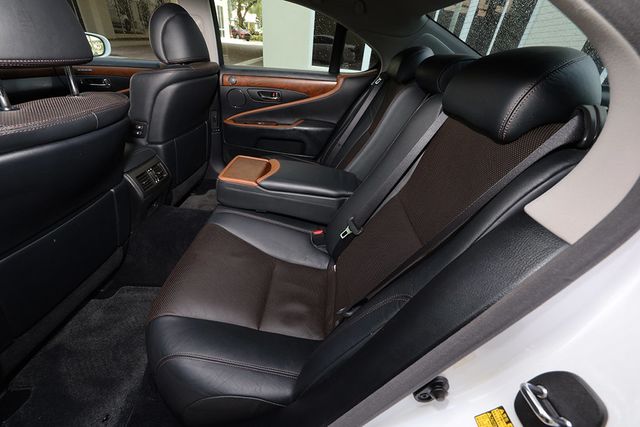 2010 Lexus LS 460 4dr Sedan RWD - 22908712 - 6