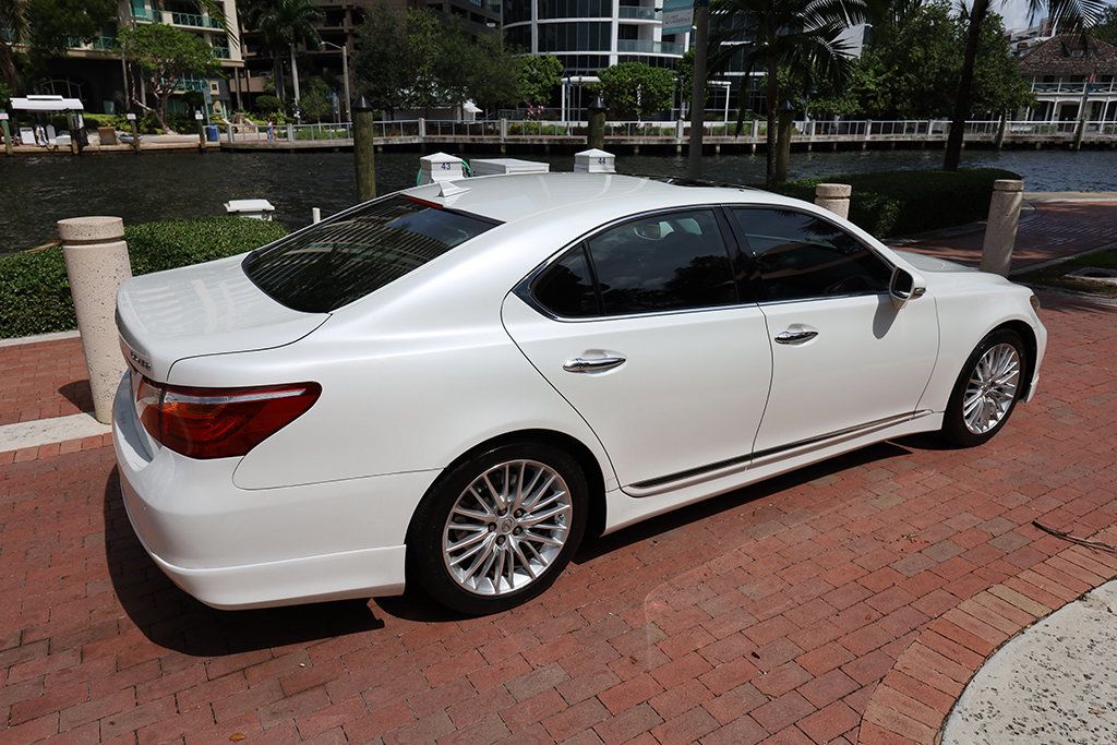 2010 Lexus LS 460 4dr Sedan RWD - 22908712 - 70