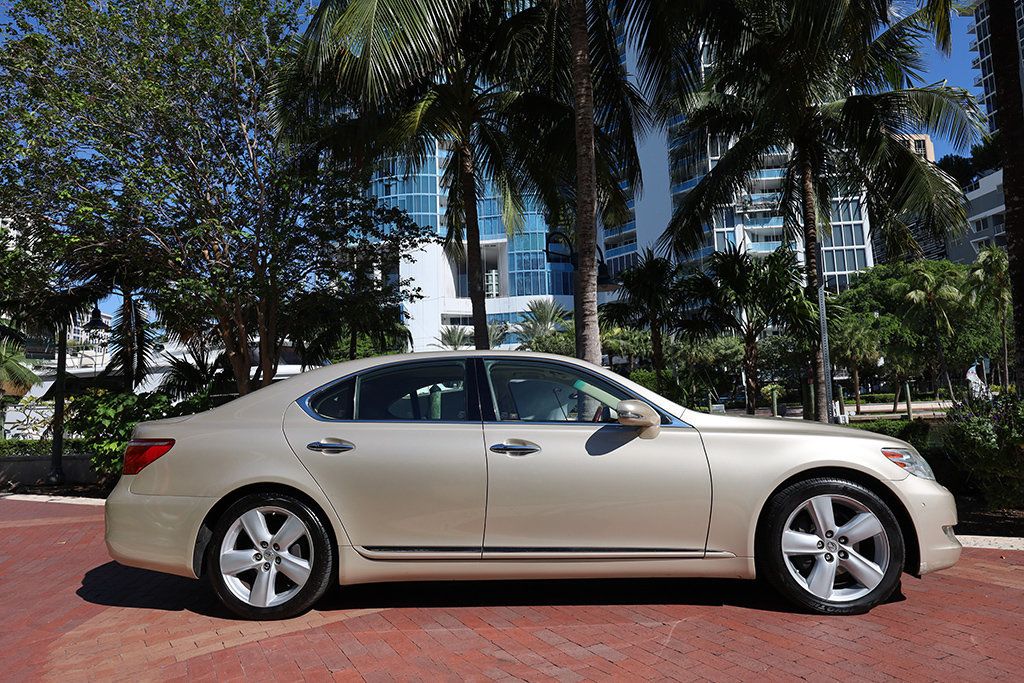 2010 Lexus LS 460 4dr Sedan RWD - 22936199 - 14