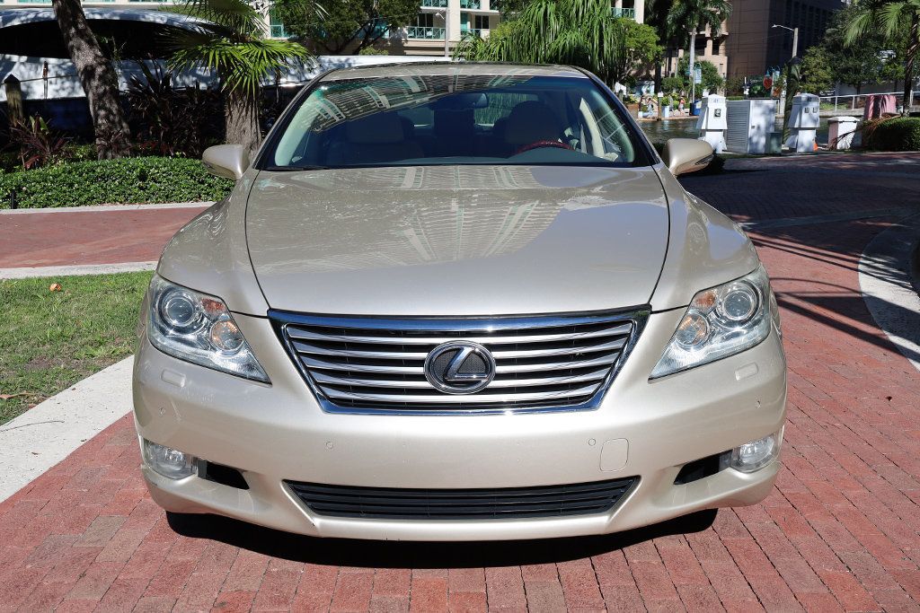 2010 Lexus LS 460 4dr Sedan RWD - 22936199 - 19